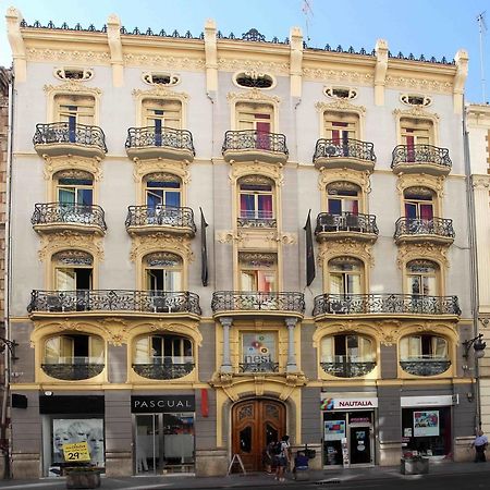 Red Nest Hostel Valencia Exteriör bild